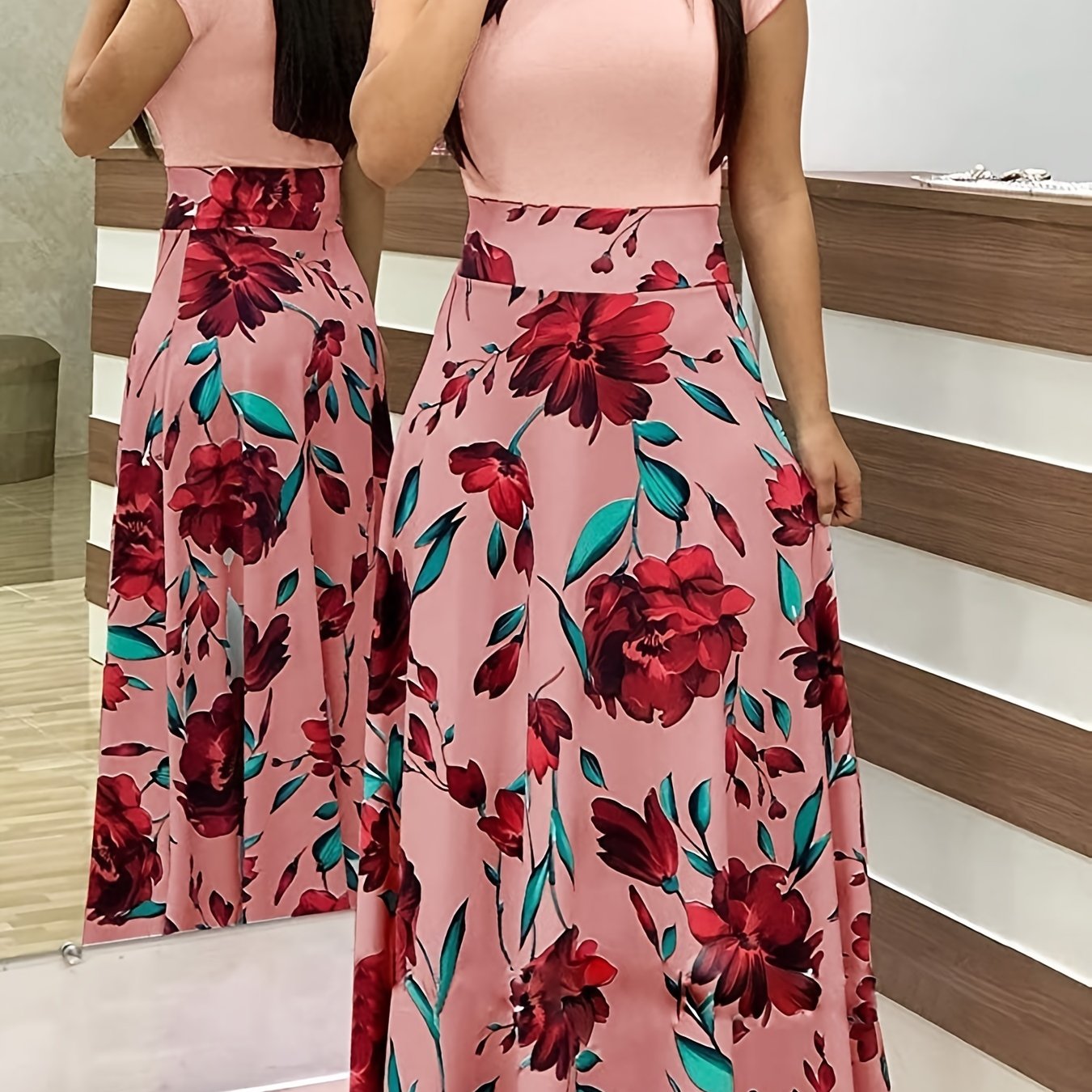 Floral Printed Crew Neck Pendulum Maxi Dress - Elegant Short Sleeve Slim Waist Pleated Design, Micro Elastic Polyester Knit Fabric, Random Printing for Womens All-Season Elegant Dressing